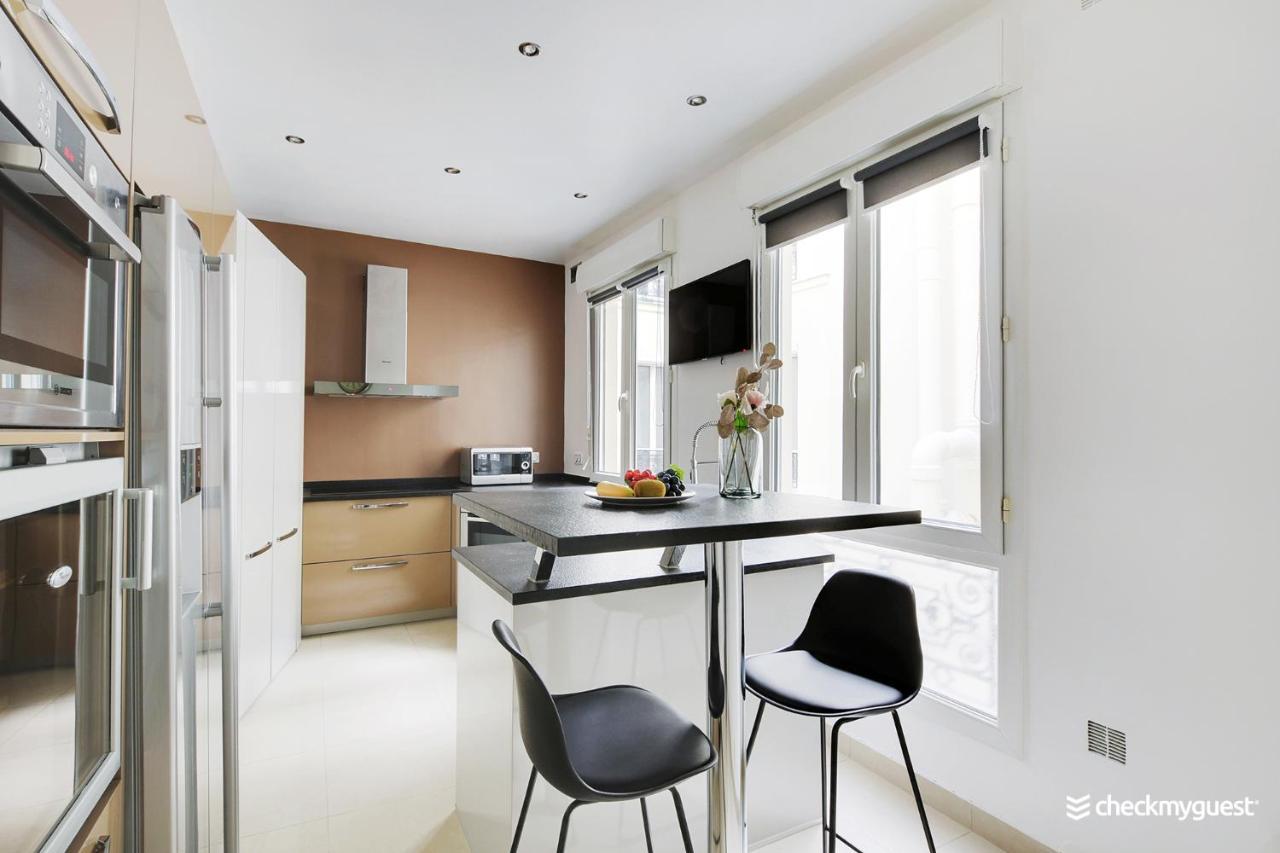 Fancy Apartment - 2Br-6P - Gare De L'Est Paris Exteriör bild